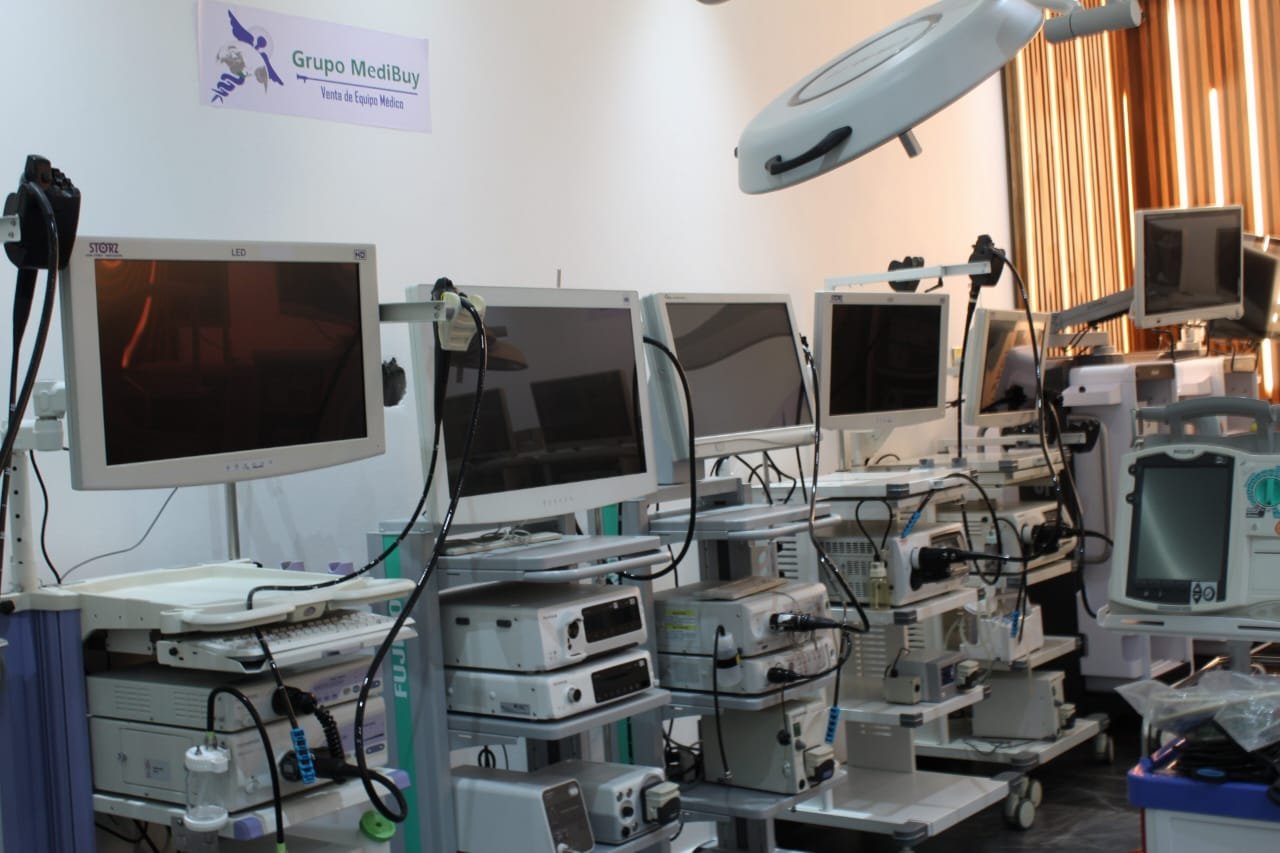 Torre de endoscopía